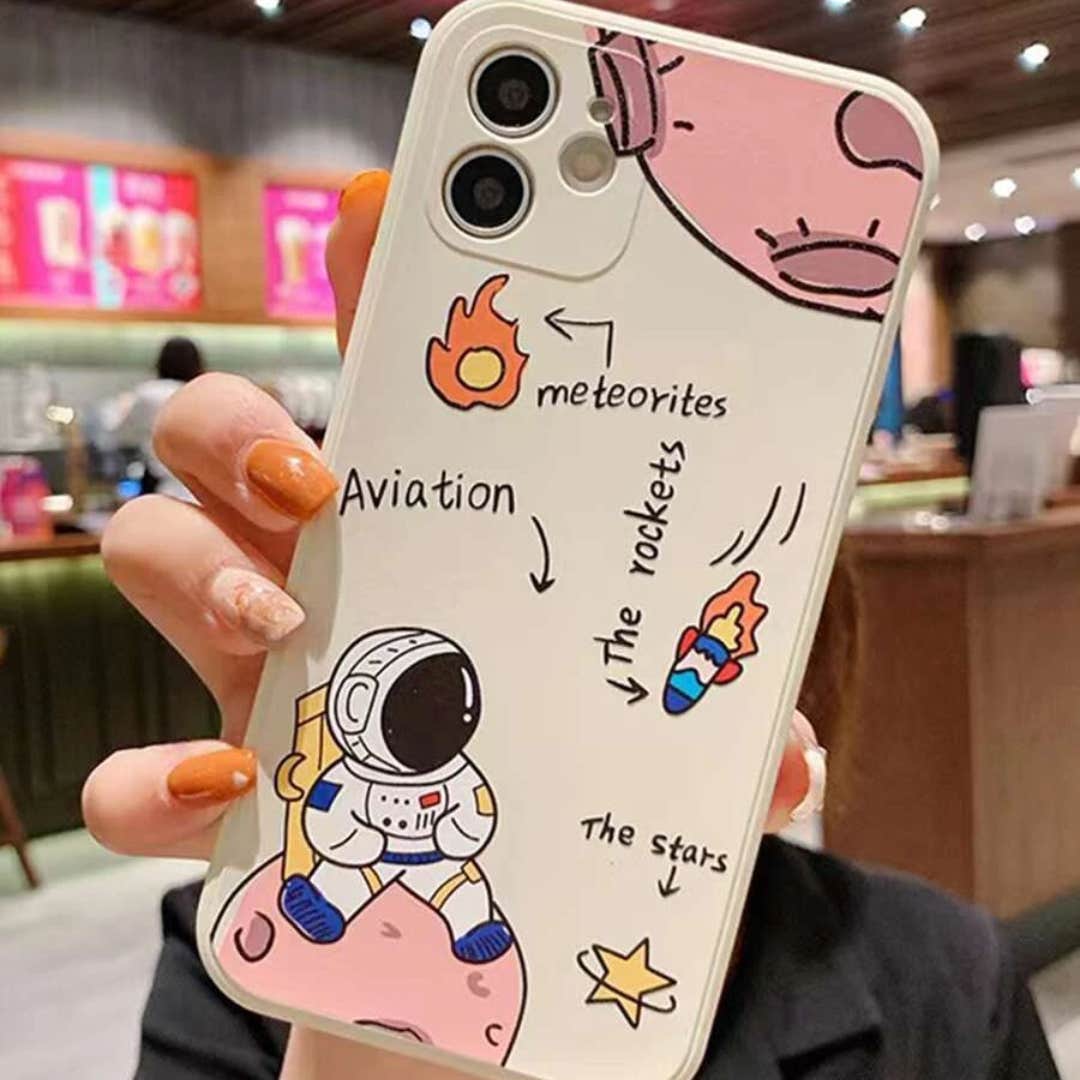 Cartoon 1 Astronaut Cover IPhone 13