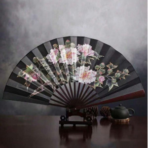 Retro Classical Silk Fabric Folding Fan